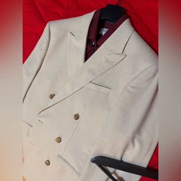 Elegant Men's Cream Double-Breasted Suit 38R Pants 32x32